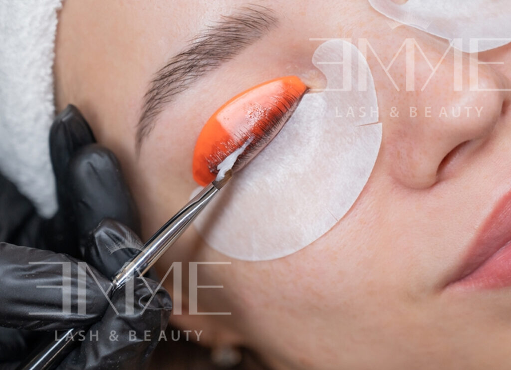 care for your volume booster extension for fuller, long lasting lashes.
